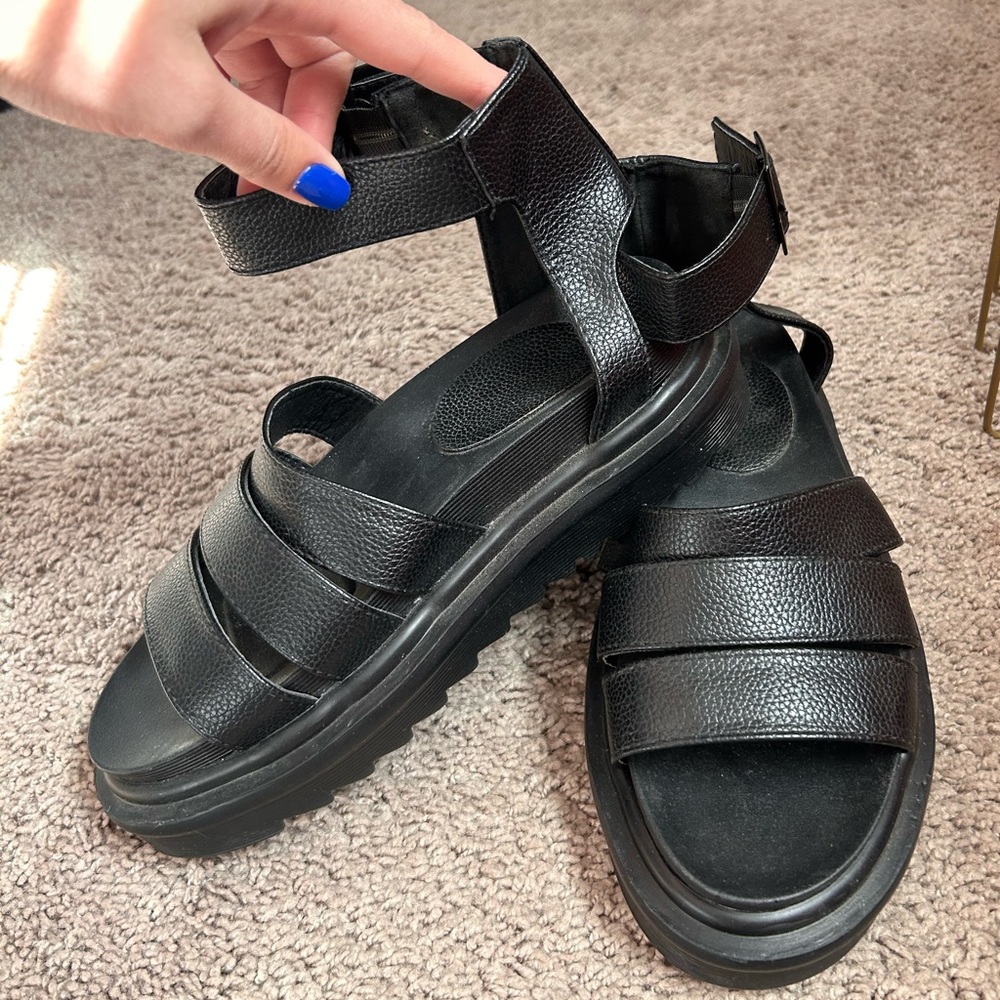 Black chunky strappy sandals